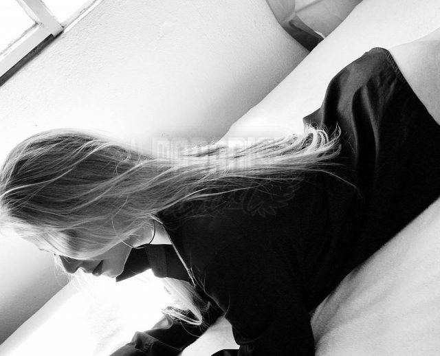 Anne Gaúcha, uma acompanhante de luxo Loira e Natural de olhos Castanho Escuro, que atende na cidade de Ribeirão Preto