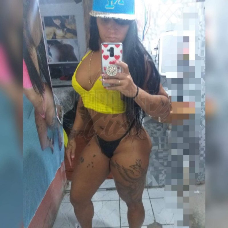 Mylla Alves, uma acompanhante de luxo  e Mulherão de olhos Castanho Escuro, que atende na cidade de Natal