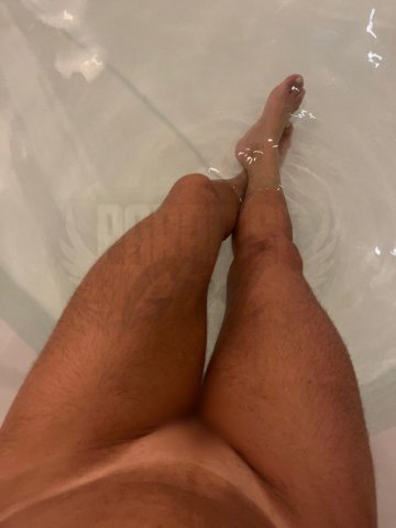 Tiffany Malhada, uma acompanhante de luxo Loira e Sarada de olhos Castanho Claro, que atende na cidade de Floripa